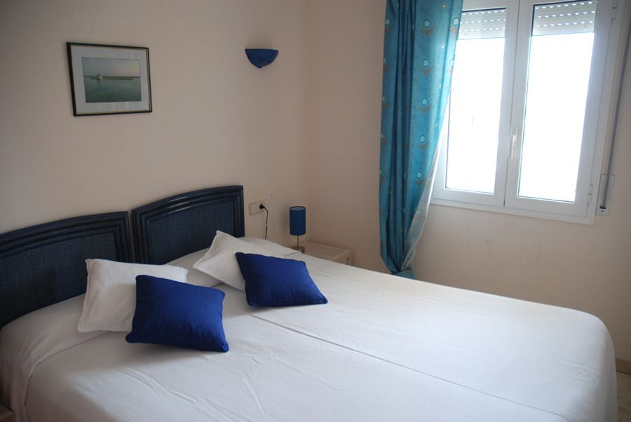 Hotel & Apartaments Thalassa Sport & Spa Ρόζες Εξωτερικό φωτογραφία