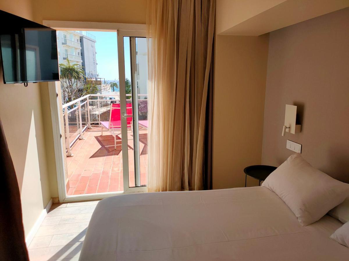Hotel & Apartaments Thalassa Sport & Spa Ρόζες Εξωτερικό φωτογραφία