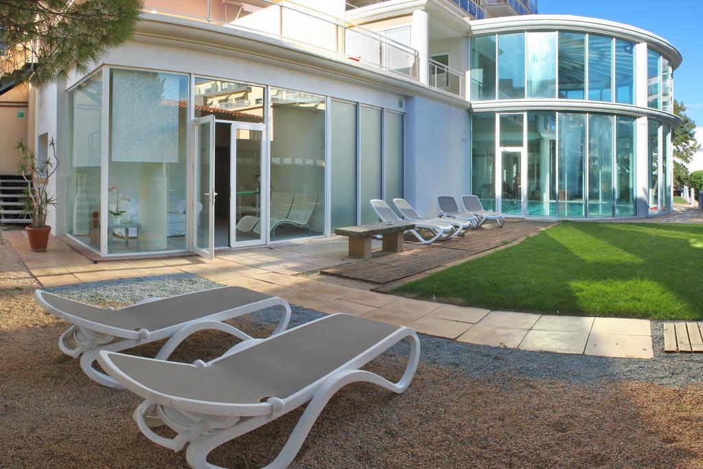 Hotel & Apartaments Thalassa Sport & Spa Ρόζες Εξωτερικό φωτογραφία