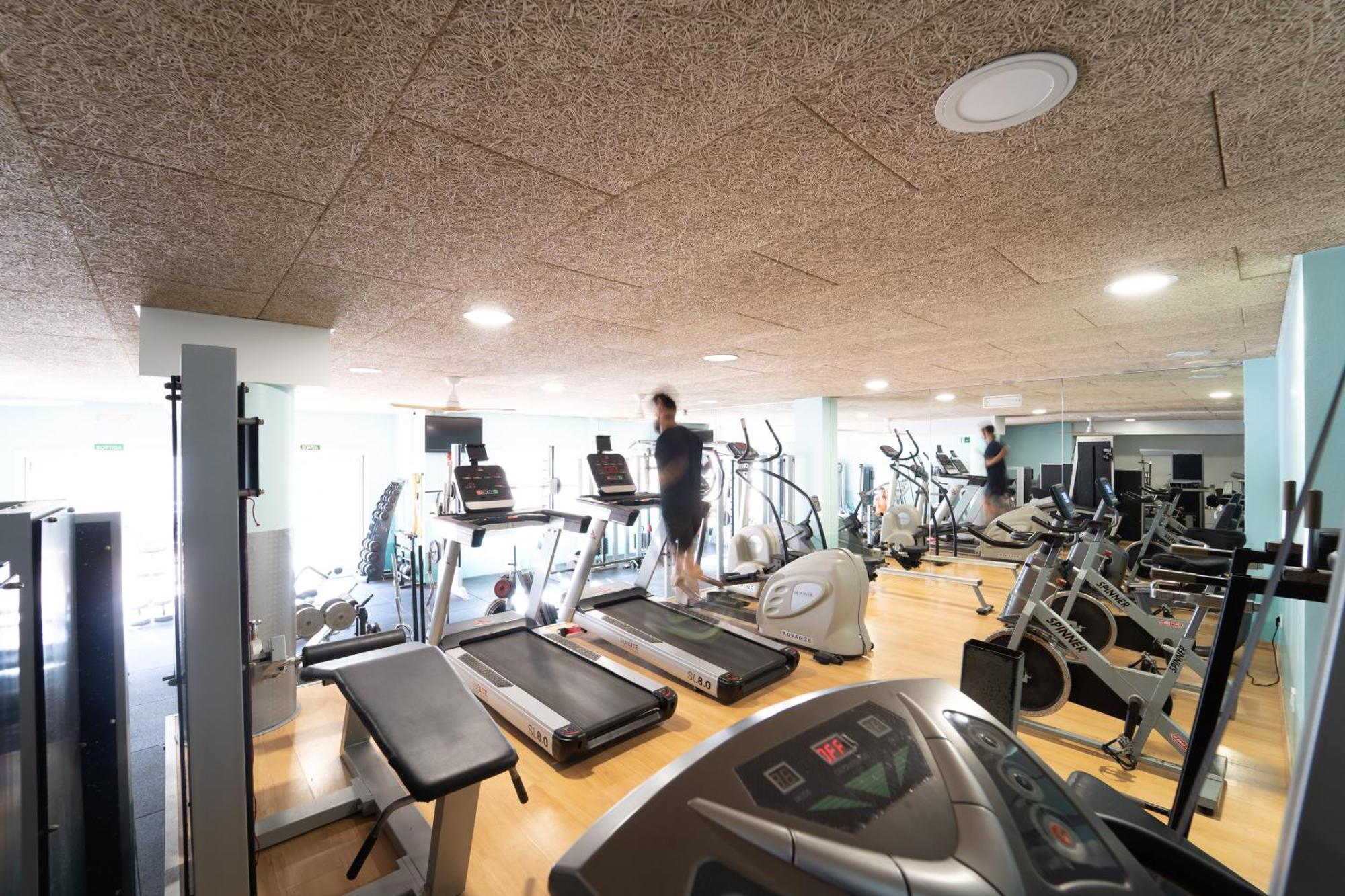 Hotel & Apartaments Thalassa Sport & Spa Ρόζες Εξωτερικό φωτογραφία