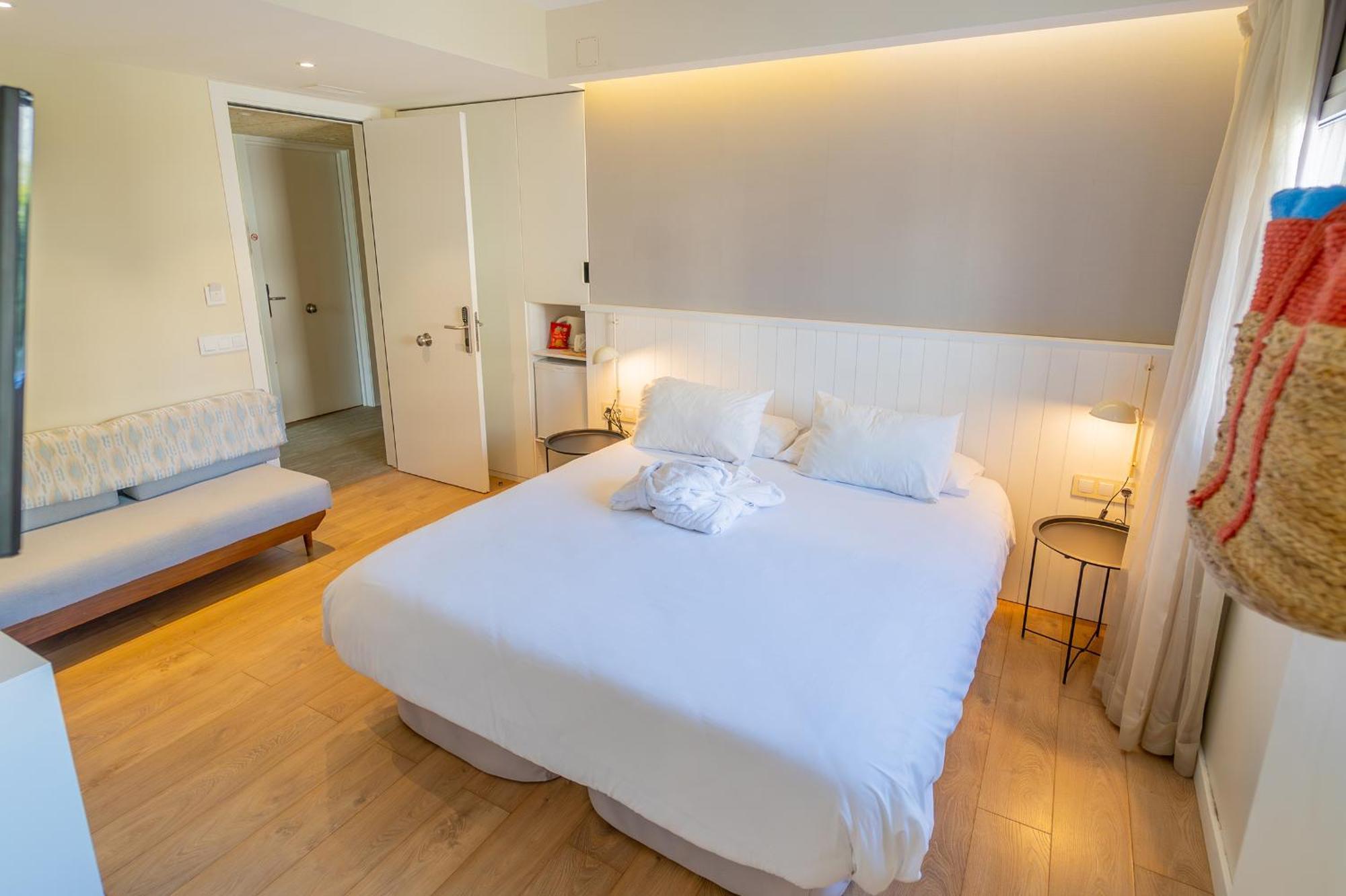 Hotel & Apartaments Thalassa Sport & Spa Ρόζες Εξωτερικό φωτογραφία