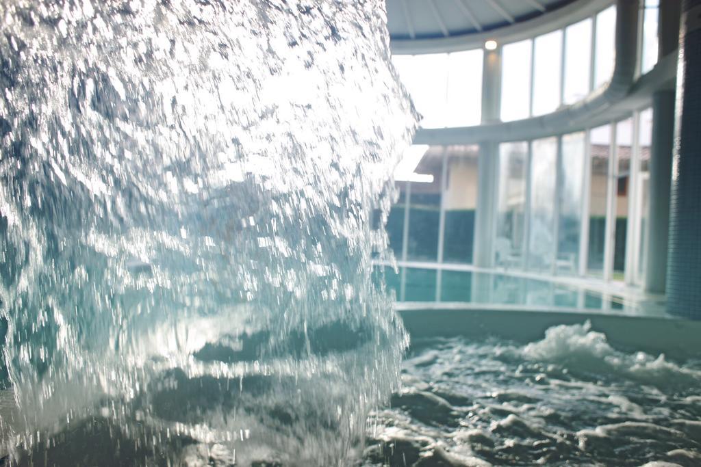Hotel & Apartaments Thalassa Sport & Spa Ρόζες Εξωτερικό φωτογραφία