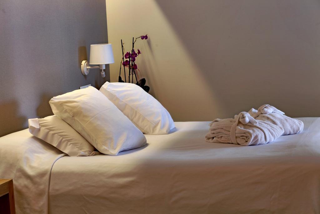 Hotel & Apartaments Thalassa Sport & Spa Ρόζες Εξωτερικό φωτογραφία