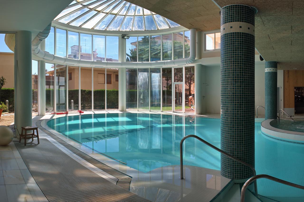 Hotel & Apartaments Thalassa Sport & Spa Ρόζες Εξωτερικό φωτογραφία