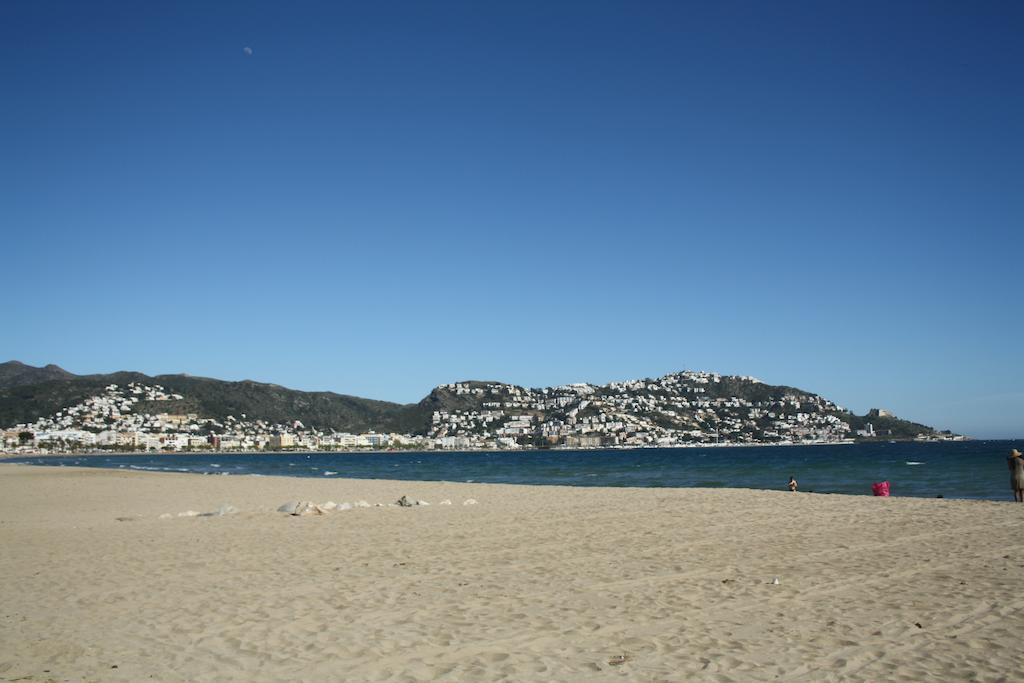 Hotel & Apartaments Thalassa Sport & Spa Ρόζες Εξωτερικό φωτογραφία